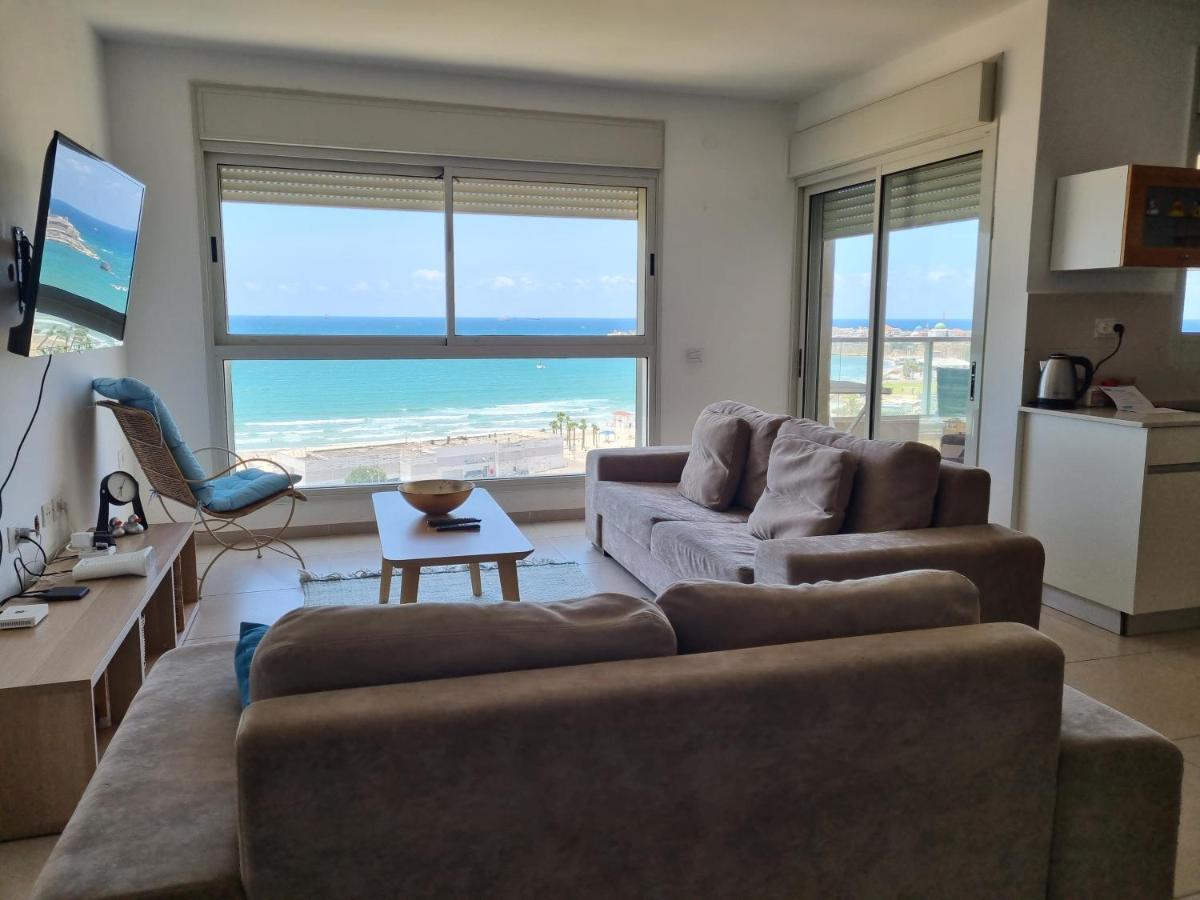 Beachfront Gallery Acre Exterior foto