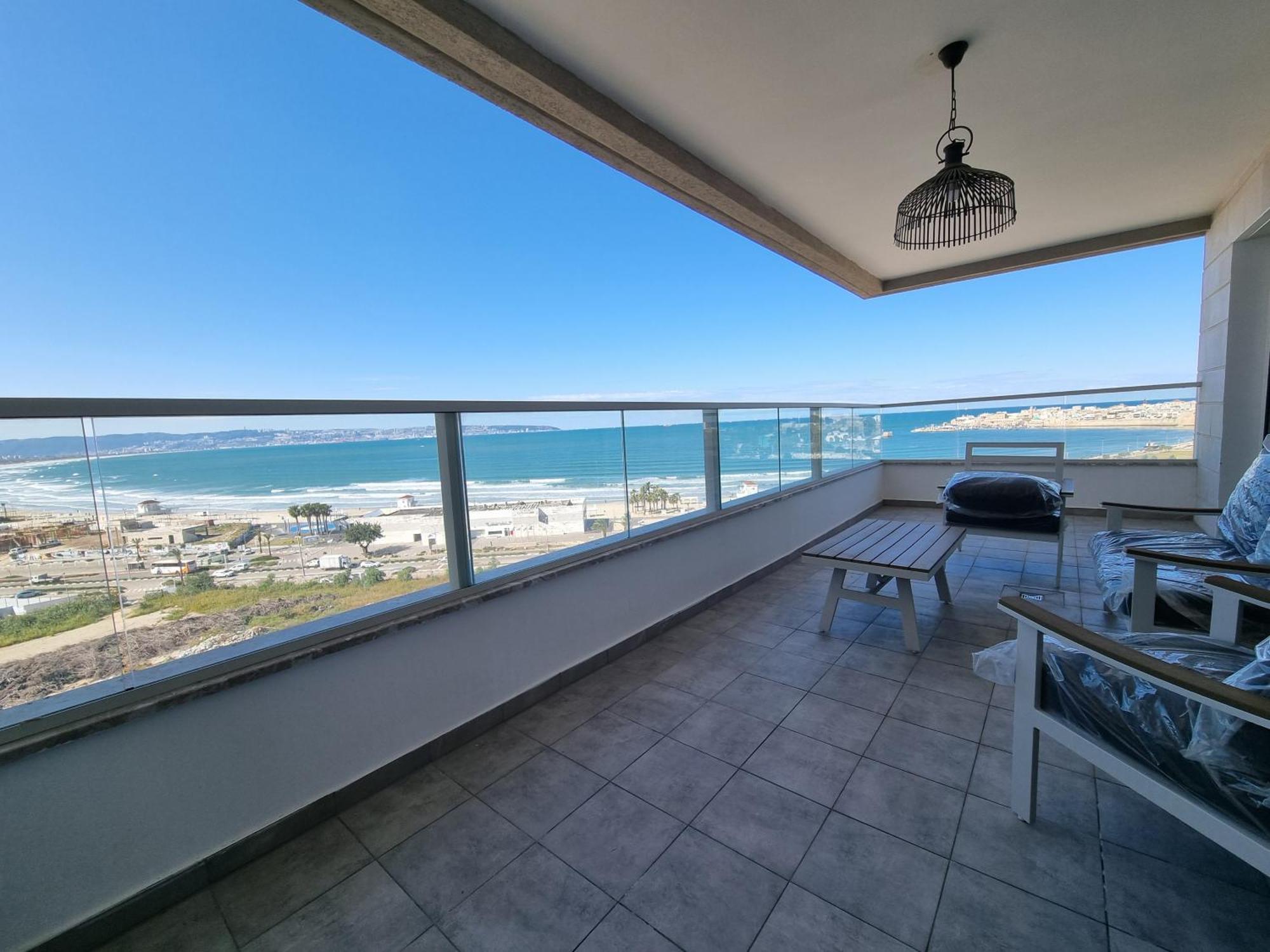 Beachfront Gallery Acre Exterior foto